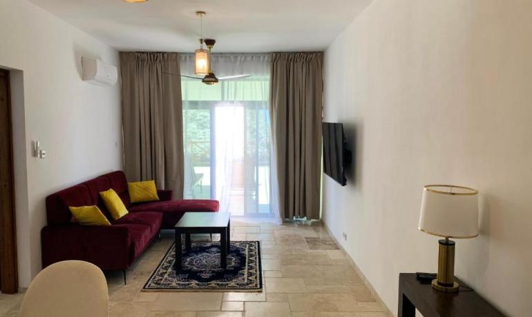 Suite Apartment