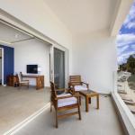 Beach Front Room