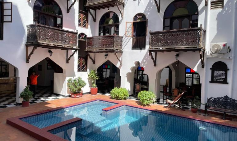 Twin Room with Pool View