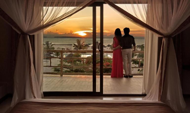 DELUXE OCEAN VIEW