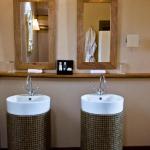 SUITE WITH PAVILLION