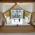 SUITE WITH PAVILLION