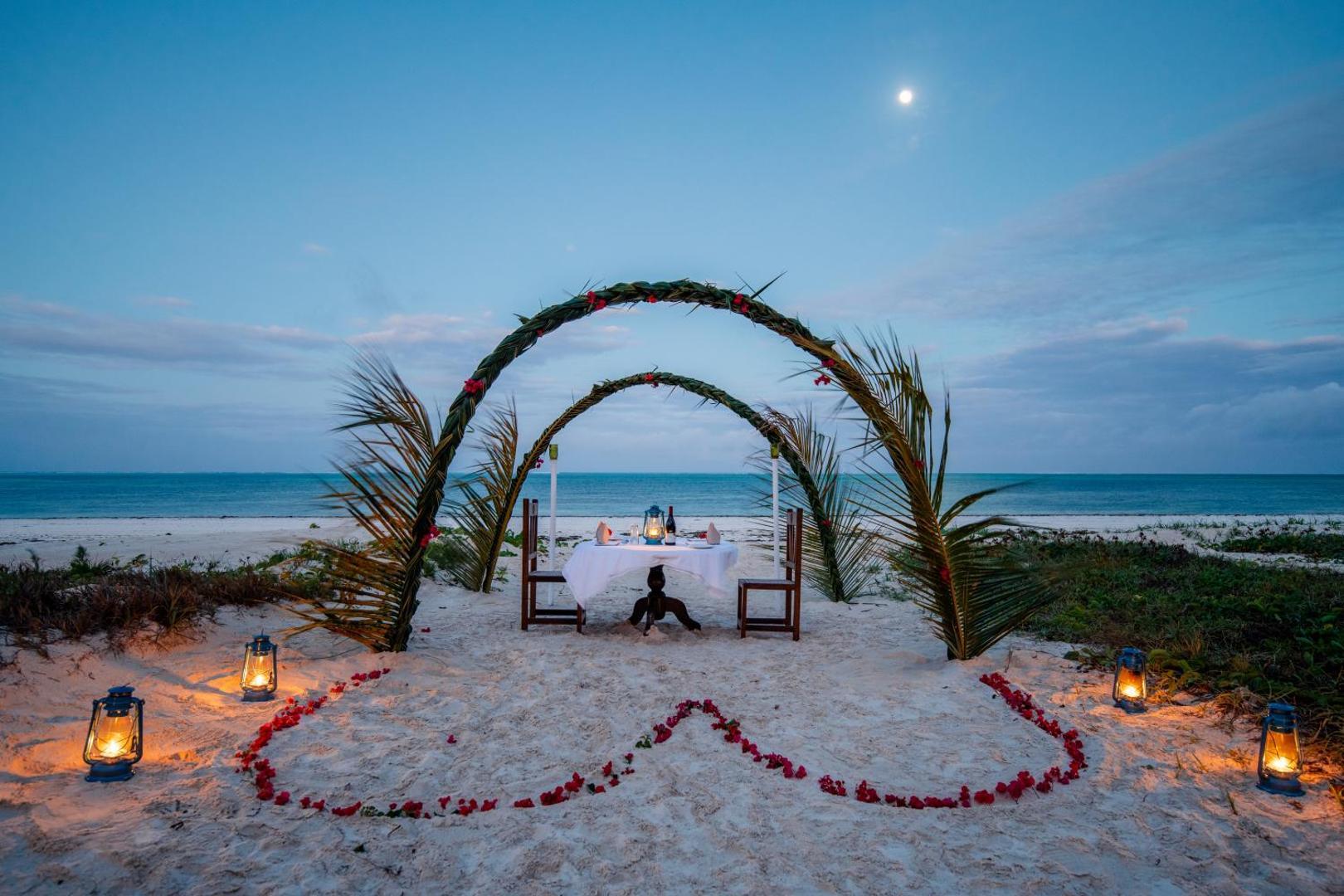 Hakuna Majiwe Beach Lodge & Spa