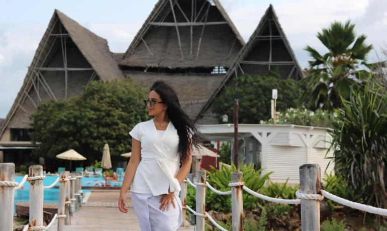 ESSQUE ZALU ZANZIBAR
