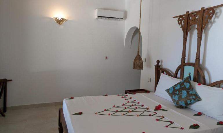 Hakuna Majiwe Beach Lodge & Spa