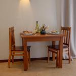 Deluxe One-Bedroom Apartment with Sea View
