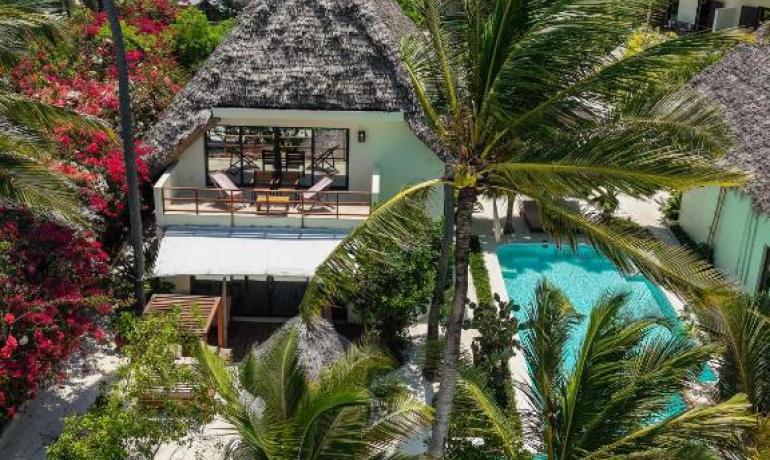 Three-Bedroom Deluxe Villa with Sea View