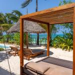 Three-Bedroom Deluxe Villa with Sea View