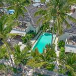 Three-Bedroom Deluxe Villa with Sea View