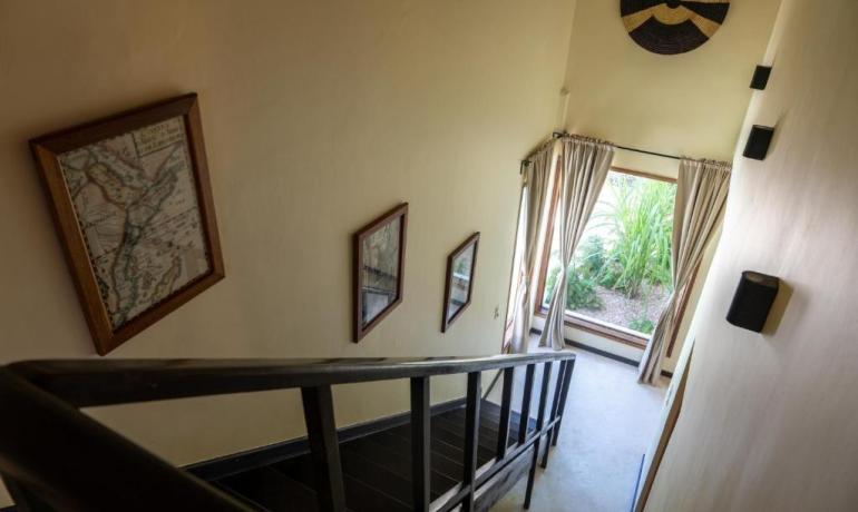 Three-Bedroom Deluxe Villa with Sea View