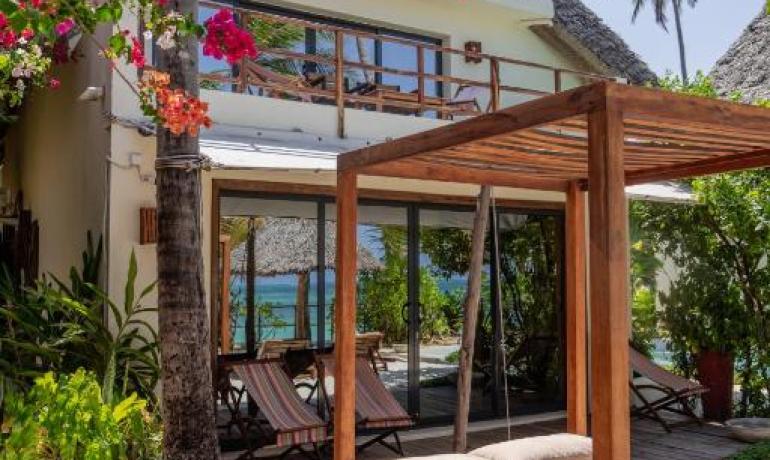 Three-Bedroom Deluxe Villa with Sea View