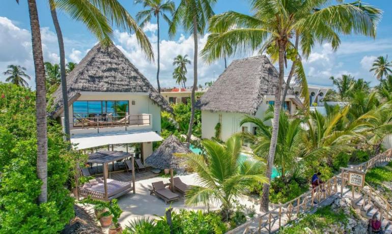 Three-Bedroom Deluxe Villa with Sea View
