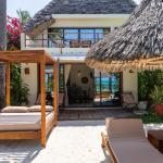 Three-Bedroom Deluxe Villa with Sea View