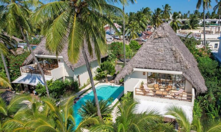 Three-Bedroom Deluxe Villa with Sea View
