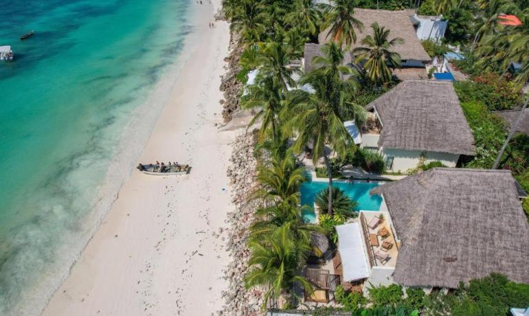Three-Bedroom Deluxe Villa with Sea View