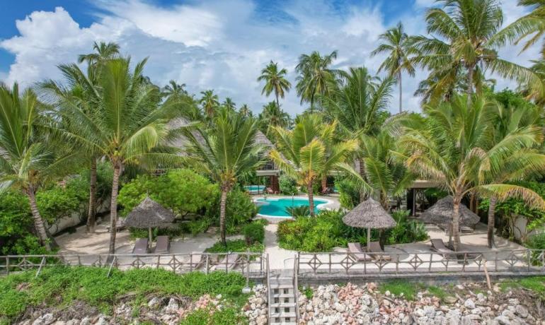Two-Bedroom Deluxe Villa with Sea View