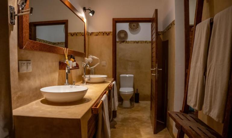 Two-Bedroom Deluxe Villa with Sea View