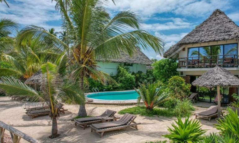 Two-Bedroom Deluxe Villa with Sea View