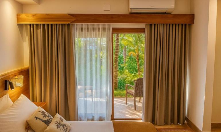 Deluxe Garden View Room