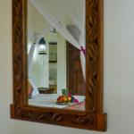Honeymoon Jacuzzi Suite