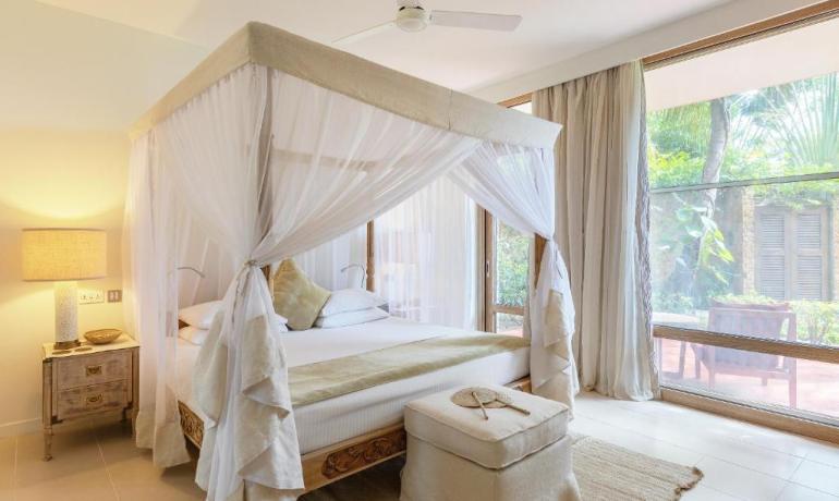 Room with Garden