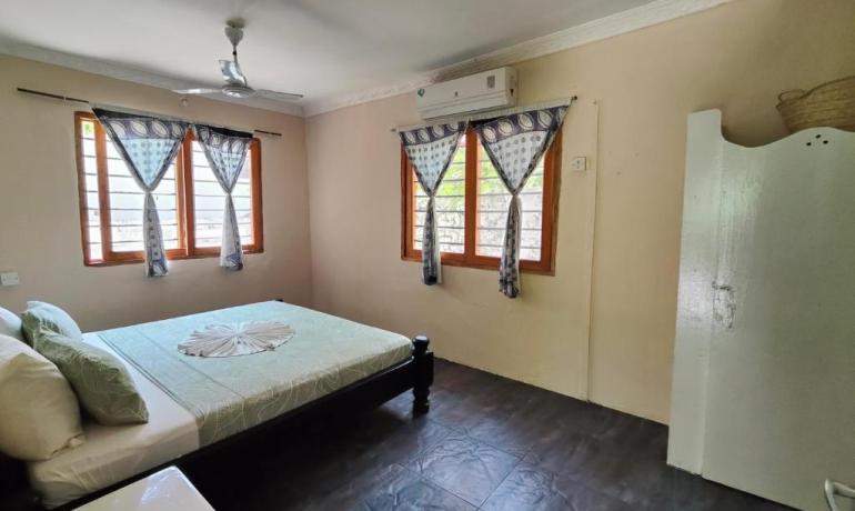 STANDARD DOUBLE BUNGALOW