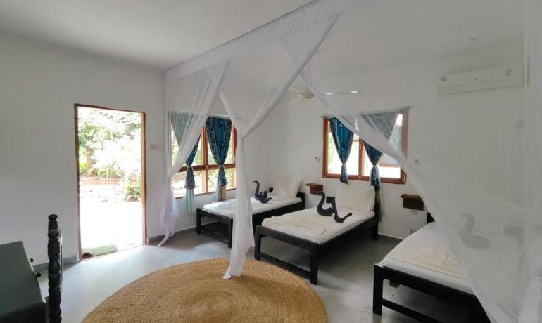 KINGSIZE TRIPLE BUNGALOW