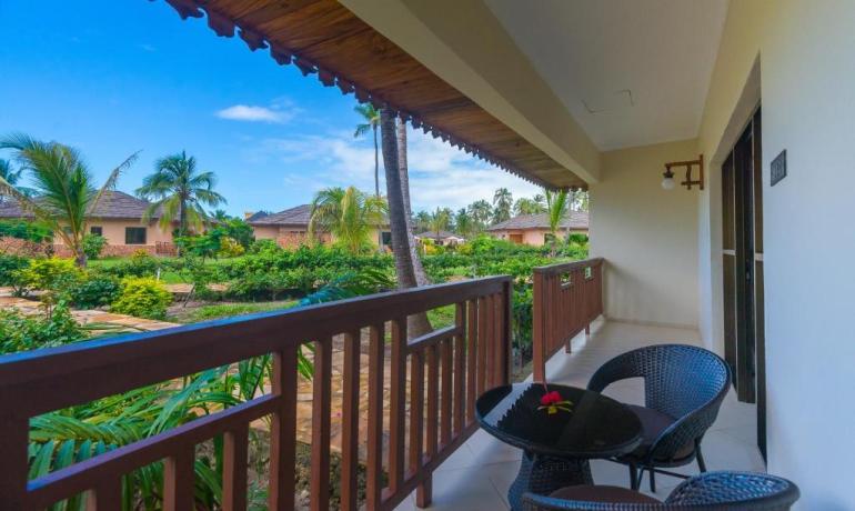 Standard Bungalow (2 pax)