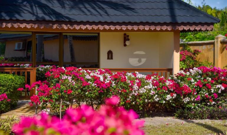 Standard Bungalow (2 pax)