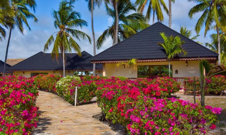 Standard Bungalow (2 pax)
