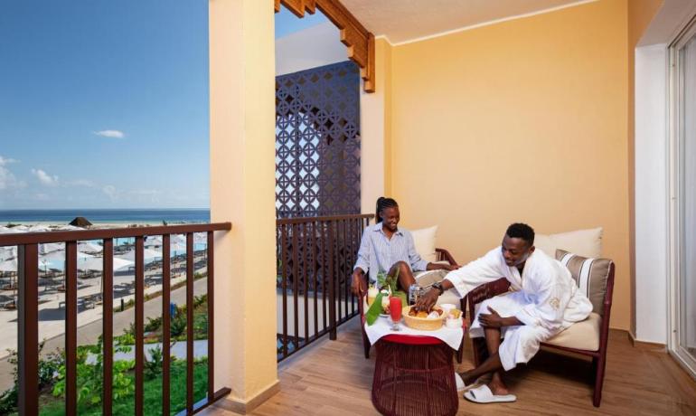 Superior Junior Suite King Ocean View