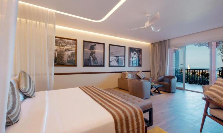 Superior Suite King Ocean View