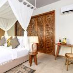 Suite with Infinity pool