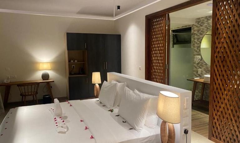 Suite with Infinity pool