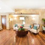 Seafront Luxury Villa with Private Pool