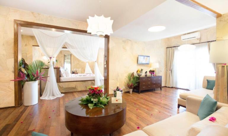 Seafront Luxury Villa with Private Pool