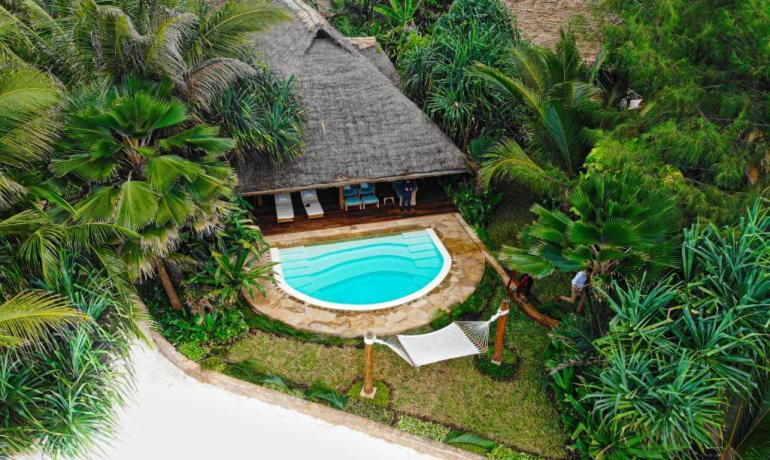 Seafront Luxury Villa with Private Pool