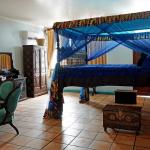 Honeymoon Suite
