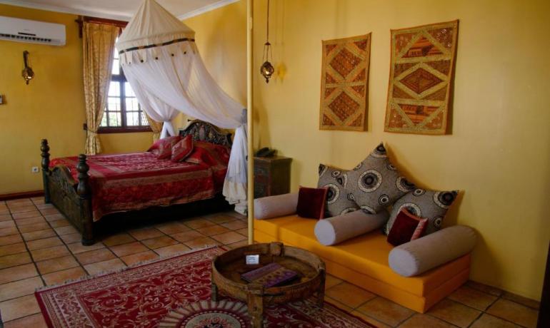 Signature Suite
