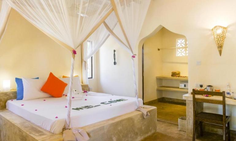 Standard Room with Garden View