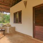 Standard Room with Garden View