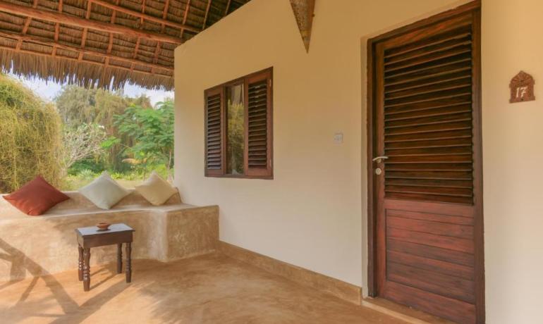 Standard Room with Garden View